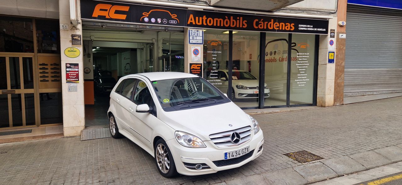 Mercedes Clase B 180 CDI SPORT EDITION AUTOMATICO SIMIL CUERO / TELA  BLUETOOTH - Foto 1