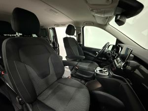 Mercedes Clase V 220 d Larga  Avantgarde 9G  - Foto 17