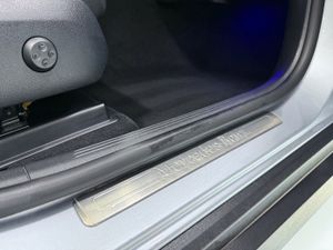 Mercedes GLC 200 4MATIC  - Foto 17
