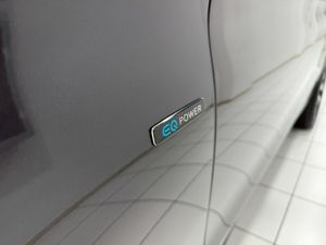 Mercedes GLC 300 e 4MATIC  - Foto 32