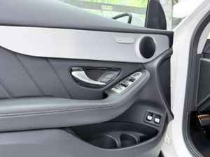 Mercedes GLC 300 e 4MATIC  - Foto 3
