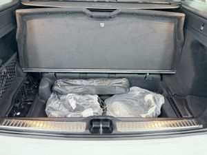 Mercedes GLC 300 e 4MATIC  - Foto 26