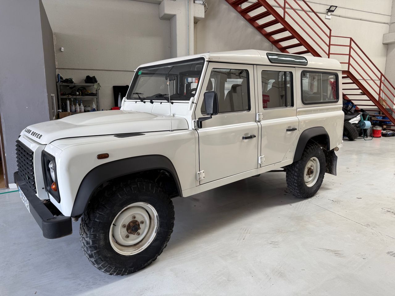 Land-Rover Defender 110   - Foto 1