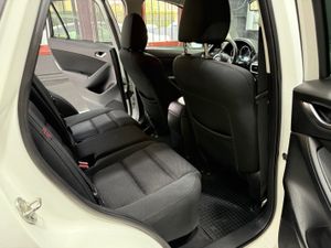 Mazda CX-5 2.2 DIESEL 150CV STYLE 2WD  - Foto 17
