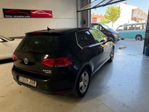 Volkswagen Golf 2.0 TDI 150CV  BLUEMOTION  - Foto 4