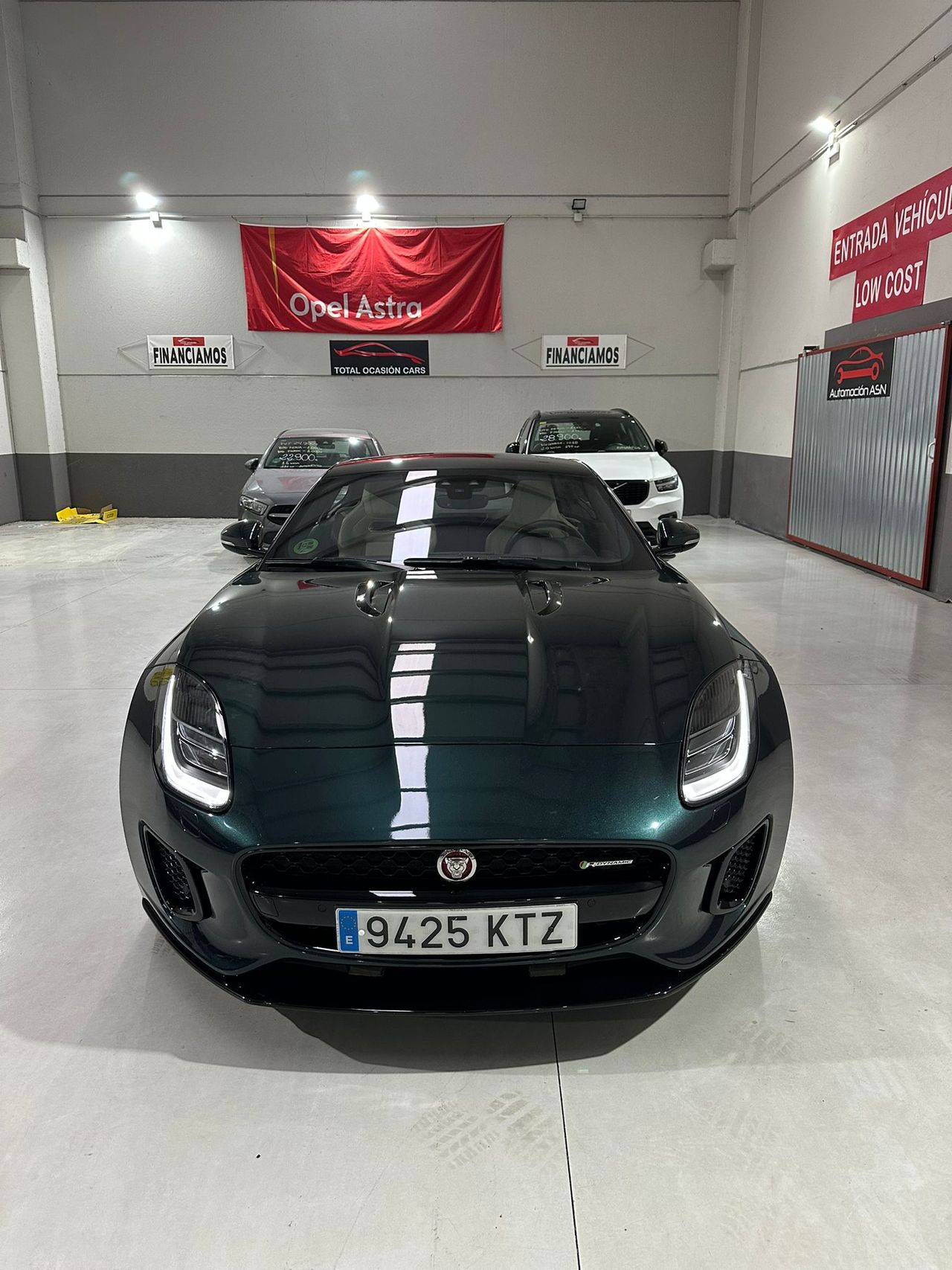 Jaguar F-Type P300 R- DINAMYC 2019  - Foto 1