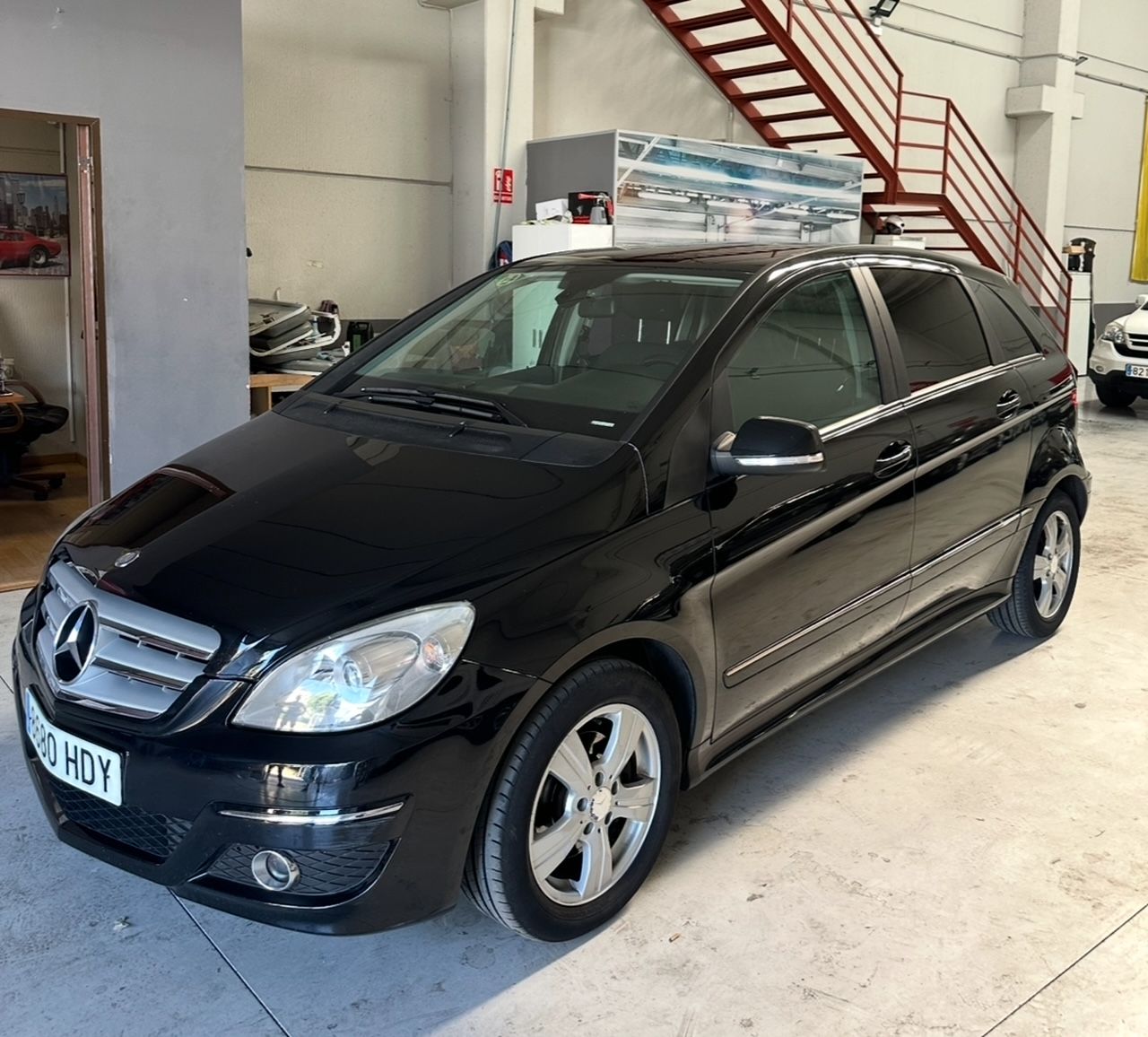 Mercedes Clase B 200 CDI 136CV   - Foto 1