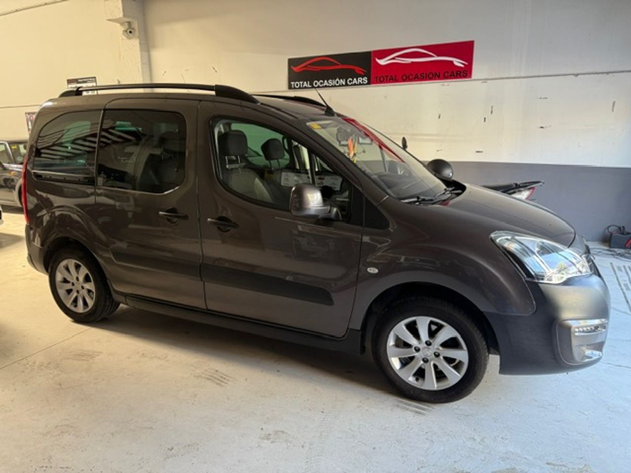 Peugeot Partner TEPEE 1.6 120CV OUTDOOR   - Foto 1