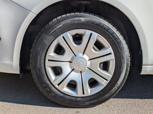 Skoda Fabia 1.2 60cv Spirit - Foto 17