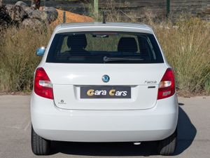 Skoda Fabia 1.2 60cv Spirit - Foto 6
