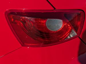 Seat Ibiza 5p Emoción 1.2 12v 60 CV - Foto 23