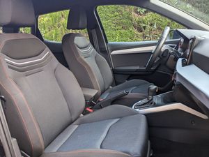 Seat Arona 1.0 TSI 110 FR XL 5p S/S DSG7 - Foto 20