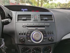 Mazda 3 5p 1.6 Style+ 105 CV - Foto 24