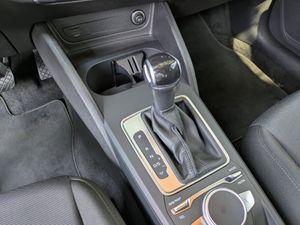 Audi Q2 35 TFSI 110 kW (150 CV) S tronic - Foto 19