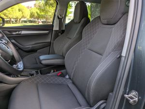 Skoda Karoq 1.5 TSI DSG ACT Ambition - Foto 9