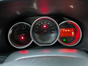 Dacia Lodgy Stepway 1.6 75 kW (100 CV) 7 plazas - Foto 24