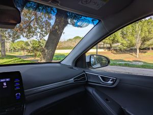 Hyundai IONIQ 1.6 GDI HEV Tecno DCT - Foto 24