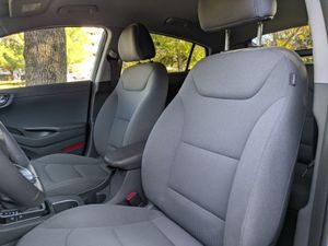 Hyundai IONIQ 1.6 GDI HEV Tecno DCT - Foto 10