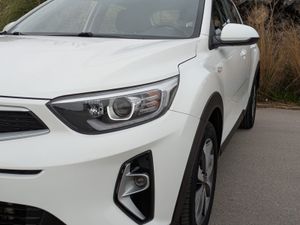 Kia Stonic 1.0 T-GDi MHEV iMT 74 kW (100 CV) Style Edition - Foto 5
