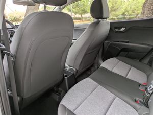 Kia Stonic 1.0 T-GDi MHEV iMT 74 kW (100 CV) Style Edition - Foto 30