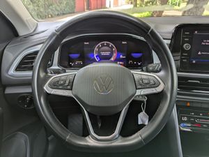 Volkswagen T-Roc Life 1.0 TSI 81 kW - Foto 23