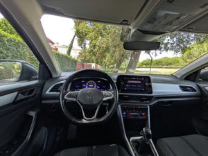 Volkswagen T-Roc Life 1.0 TSI 81 kW - Foto 29