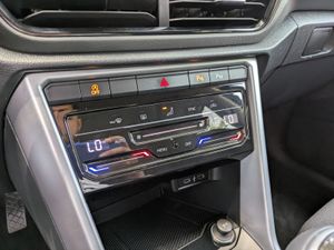 Volkswagen T-Roc Life 1.0 TSI 81 kW - Foto 33