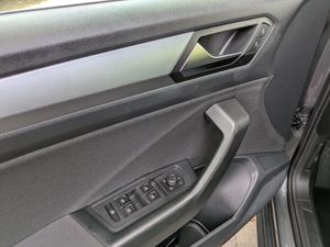 Volkswagen T-Roc Life 1.0 TSI 81 kW - Foto 19