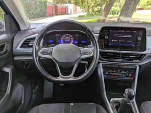 Volkswagen T-Roc Life 1.0 TSI 81 kW - Foto 22