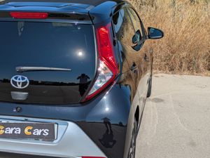 Toyota Aygo 5p 70 x-clusiv - Foto 14