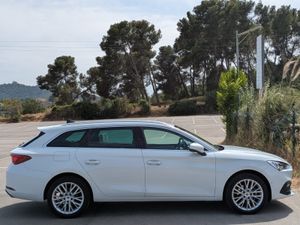 Seat Leon Sportstourer 1.5 eTSI 110 KW - Foto 4
