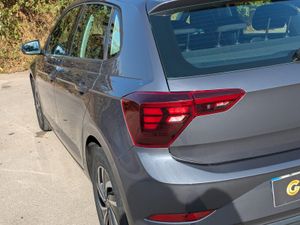 Volkswagen Polo Life 1.0 TSI 70 kW - Foto 16