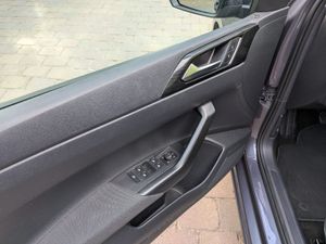 Volkswagen Polo Life 1.0 TSI 70 kW - Foto 17