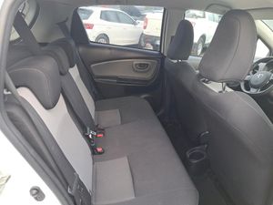 Toyota Yaris 5p 100H Feel! - Foto 6