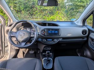 Toyota Yaris 5p 100H Feel! - Foto 23
