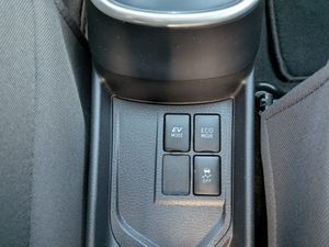 Toyota Yaris 5p 100H Feel! - Foto 33