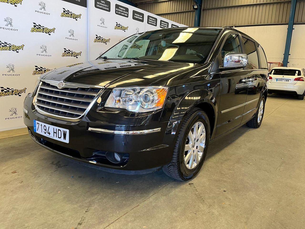 Chrysler Grand voyager Touring 2.8 CRD Confort Plus - Foto 1