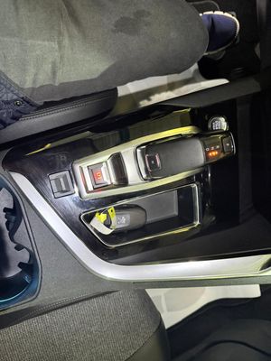 Peugeot 3008 1.5 BlueHDi 96kW S&S Allure Pack EAT8 SE PUEDE VER Y PROBAR EN SENRA SPORT (PEUGEOT) DUMBRIA - Foto 8