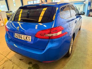 Peugeot 308 SW Allure Pack BlueHDI 130 S&S 12900 - Foto 7