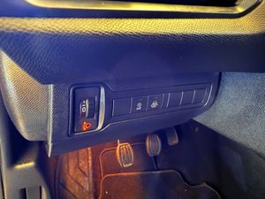 Peugeot 308 SW Allure Pack BlueHDI 130 S&S 12900 - Foto 21