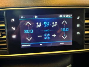 Peugeot 308 SW Allure Pack BlueHDI 130 S&S 12900 - Foto 25