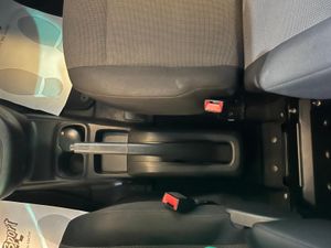 Peugeot Partner PRO STANDAR  - Foto 11