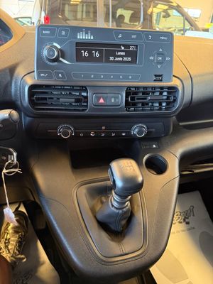 Peugeot Rifter Active Pack Standard BlueHDi 73kW 100CV S&S 6Vel. MAN Standard - Foto 15