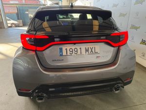 Toyota GR Yaris 1.6T 280 RZ A/T + TOURING PACK SE PUEDE VER Y PROBAR EN SENRA SPORT (PEUGEOT) DUMBRIA - Foto 3