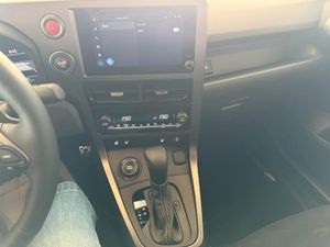 Toyota GR Yaris 1.6T 280 RZ A/T + TOURING PACK SE PUEDE VER Y PROBAR EN SENRA SPORT (PEUGEOT) DUMBRIA - Foto 13