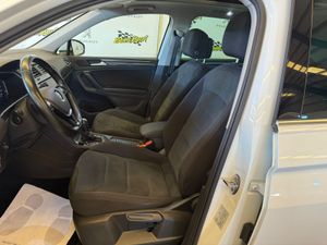Volkswagen Tiguan Sport 2.0 TDI 140kW (190CV) 4Motion DSG SE PUEDE VER Y PROBAR EN SENRA SPORT (PEUGEOT) DUMBRIA - Foto 9