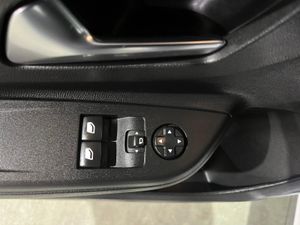 Opel Corsa 1.2T XHL 74kW (100CV) Edition SE PUEDE VER Y PROBAR EN SENRA SPORT (PEUGEOT) DUMBRIA - Foto 13