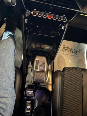 Peugeot 2008 GT BlueHDI 130 S&S EAT8 - Foto 22