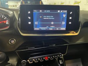 Peugeot 2008 Allure BlueHDI 130 S&S EAT8 - Foto 21