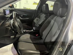 Peugeot 2008 Allure BlueHDI 130 S&S EAT8 - Foto 8
